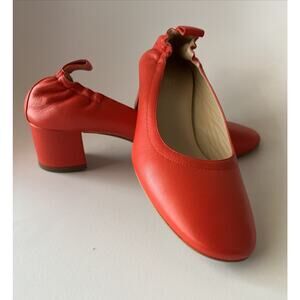 Everlane Women's Shoe Heel US 7.5 cherry Red Poppy Leather The Day Heel Italy